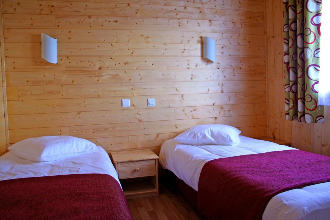 Chalets De Tremontagne 3 Etoiles Nanchez Luaran gambar